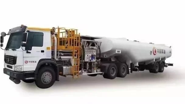 45000 L Aircraft Refueling Truck factory