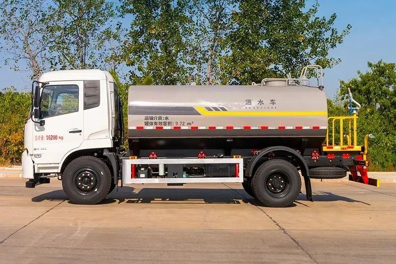 Dongfeng 12 M³ Water Truck high quality