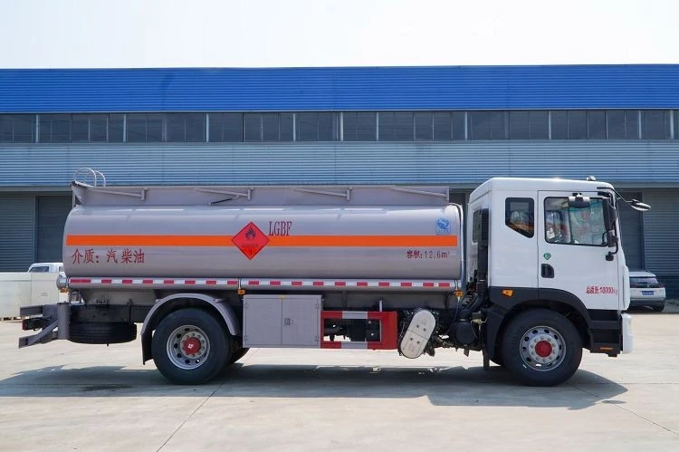 Dongfeng 13 M³ Fuel Transport Tanker Truck high quality