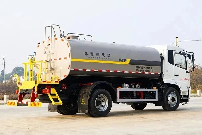 Dongfeng 15.1 M³ Water Bowser Truck factory