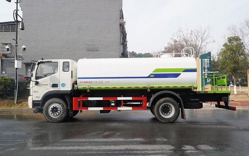 Foton 14.6 M³ Water Truck high quality