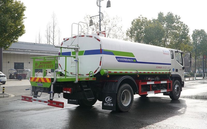 Foton 14.6 M³ Water Truck high quality