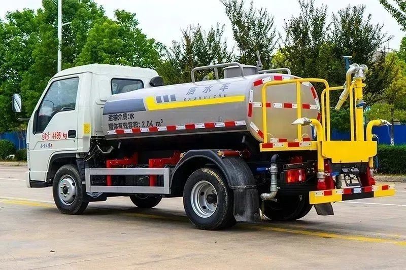 Foton Mini 2.5 M³ Water Supply Truck price