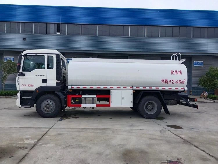 HOWO 15m³ Oil Tanker Truck price