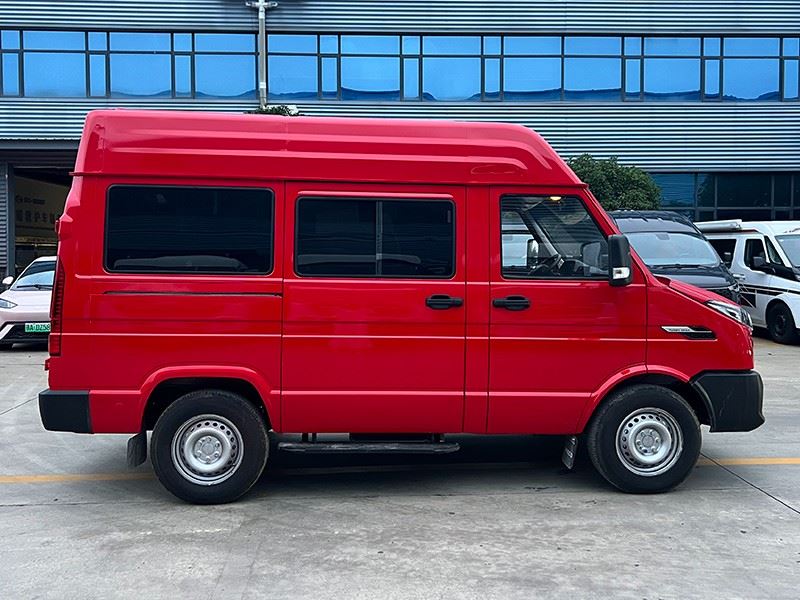 Maxus Troop Carrier Transport Vehicle With 13 Seat best