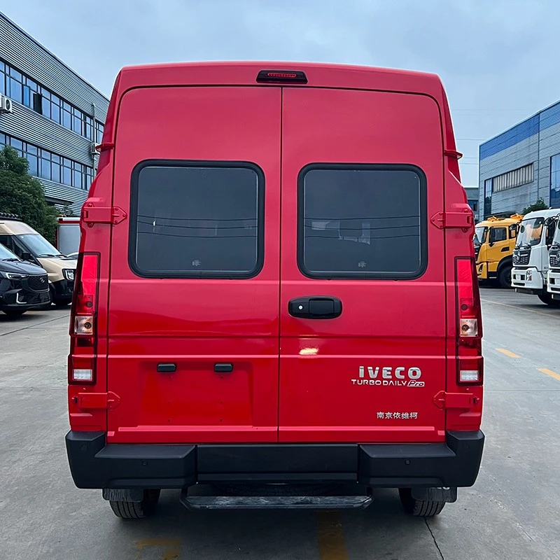 Maxus Troop Carrier Transport Vehicle With 13 Seat factory
