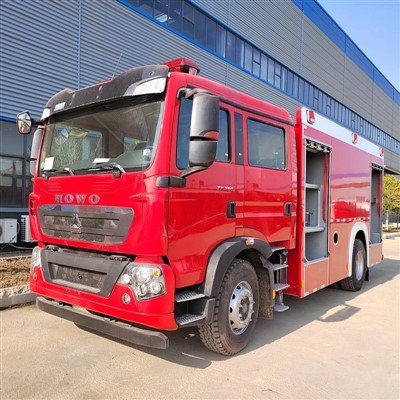 HOWO 8 Ton Fire Truck Foam