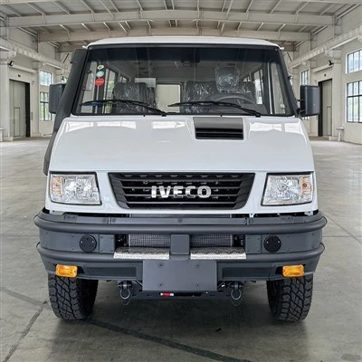Iveco Diesel Armored Personnel Carrier with 17 Seat